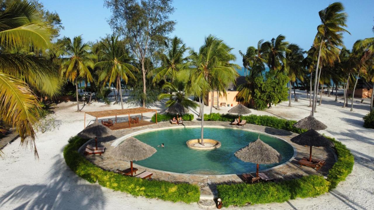 Vrclub Paje Palms Beach Resort Bagian luar foto