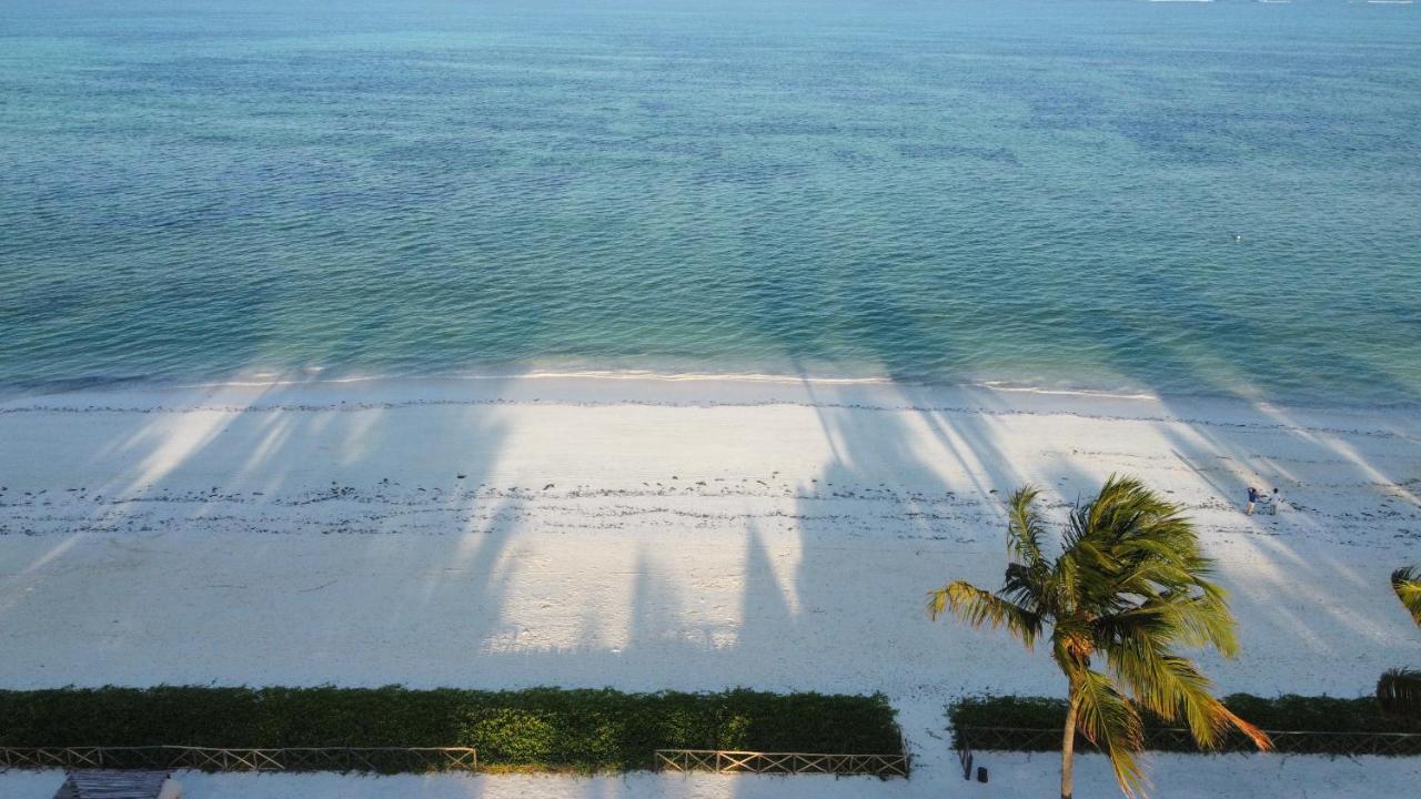 Vrclub Paje Palms Beach Resort Bagian luar foto