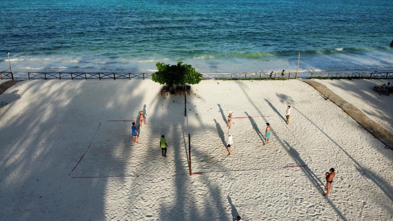 Vrclub Paje Palms Beach Resort Bagian luar foto