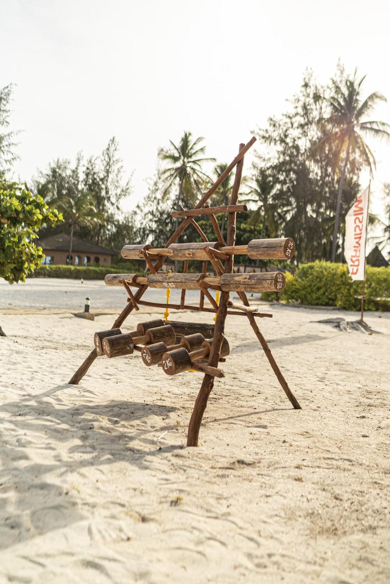Vrclub Paje Palms Beach Resort Bagian luar foto