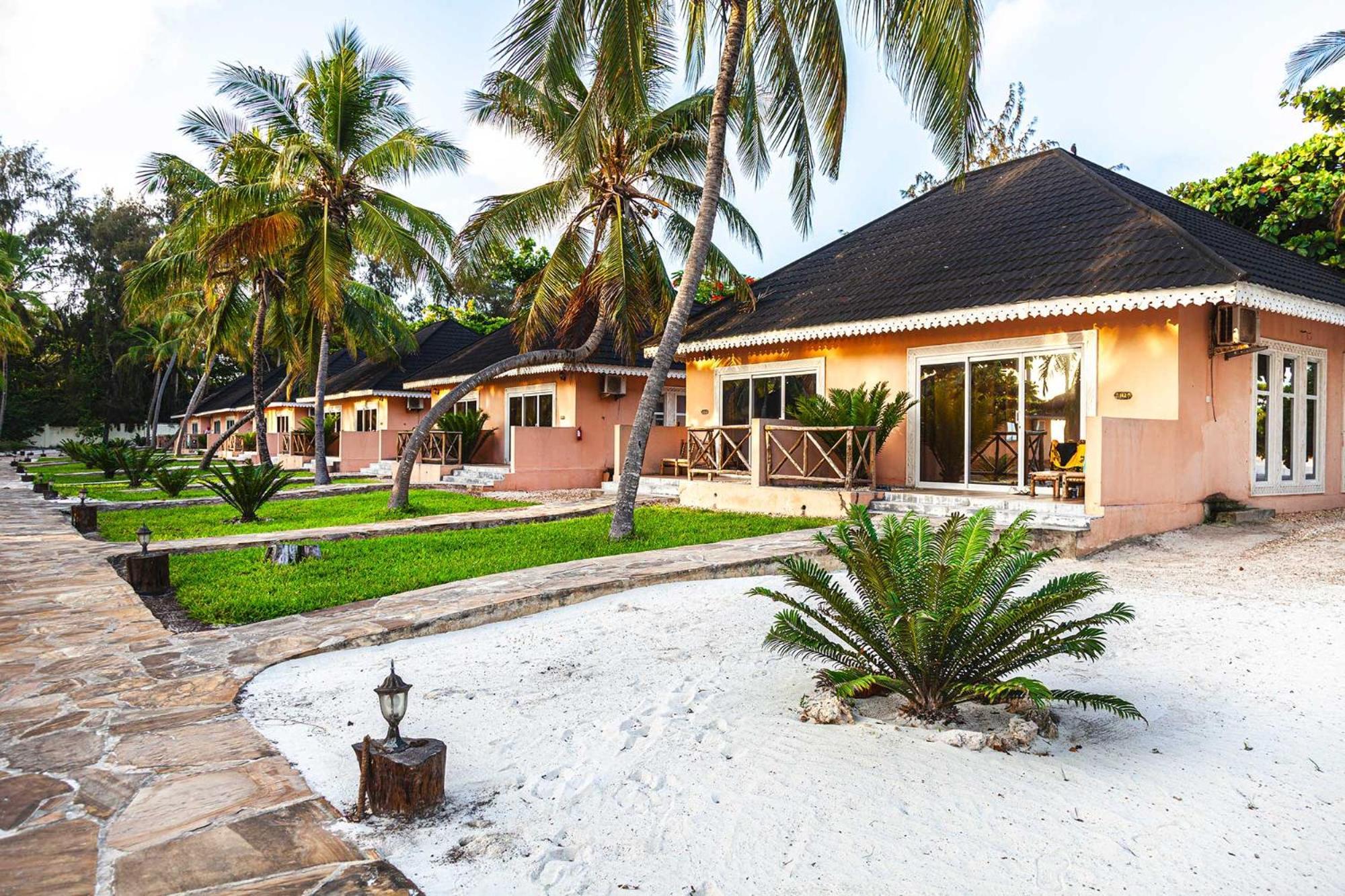 Vrclub Paje Palms Beach Resort Bagian luar foto