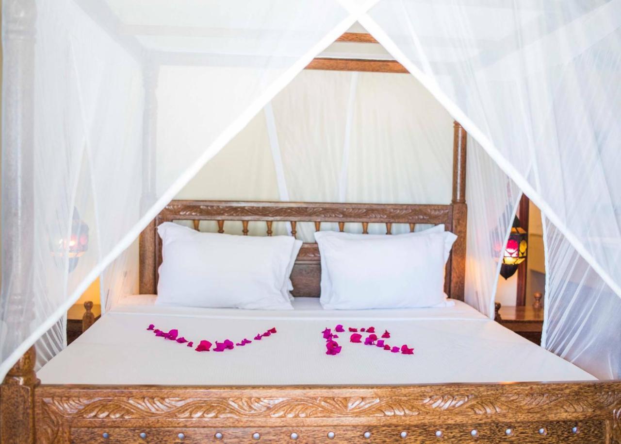 Vrclub Paje Palms Beach Resort Bagian luar foto