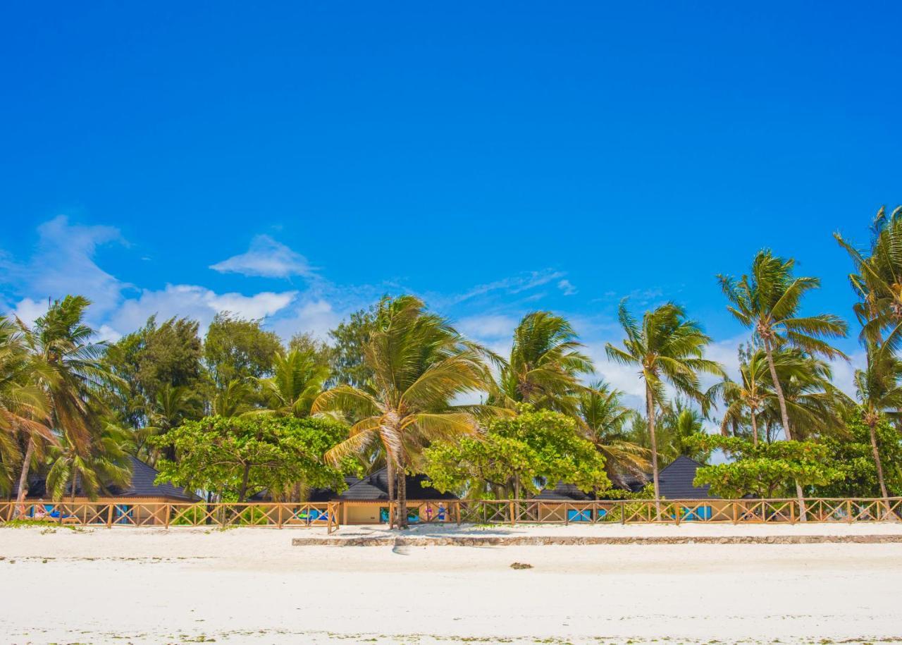 Vrclub Paje Palms Beach Resort Bagian luar foto